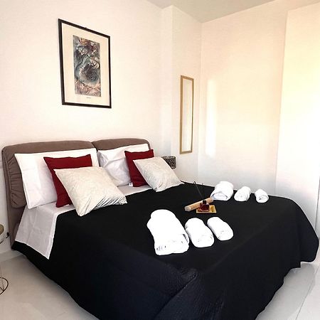 Roma Airport Sky Apartments 피우미치노 외부 사진