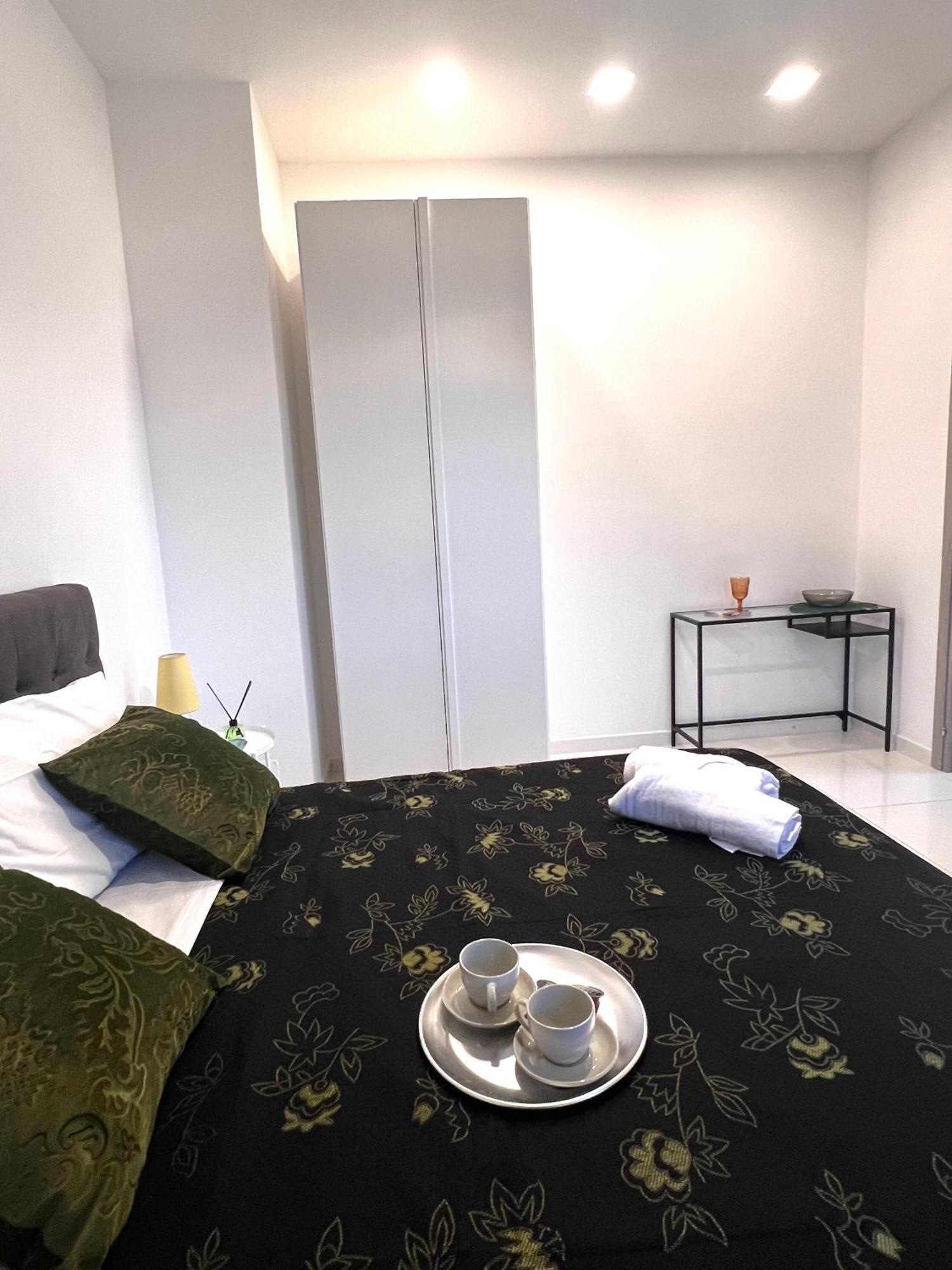 Roma Airport Sky Apartments 피우미치노 외부 사진