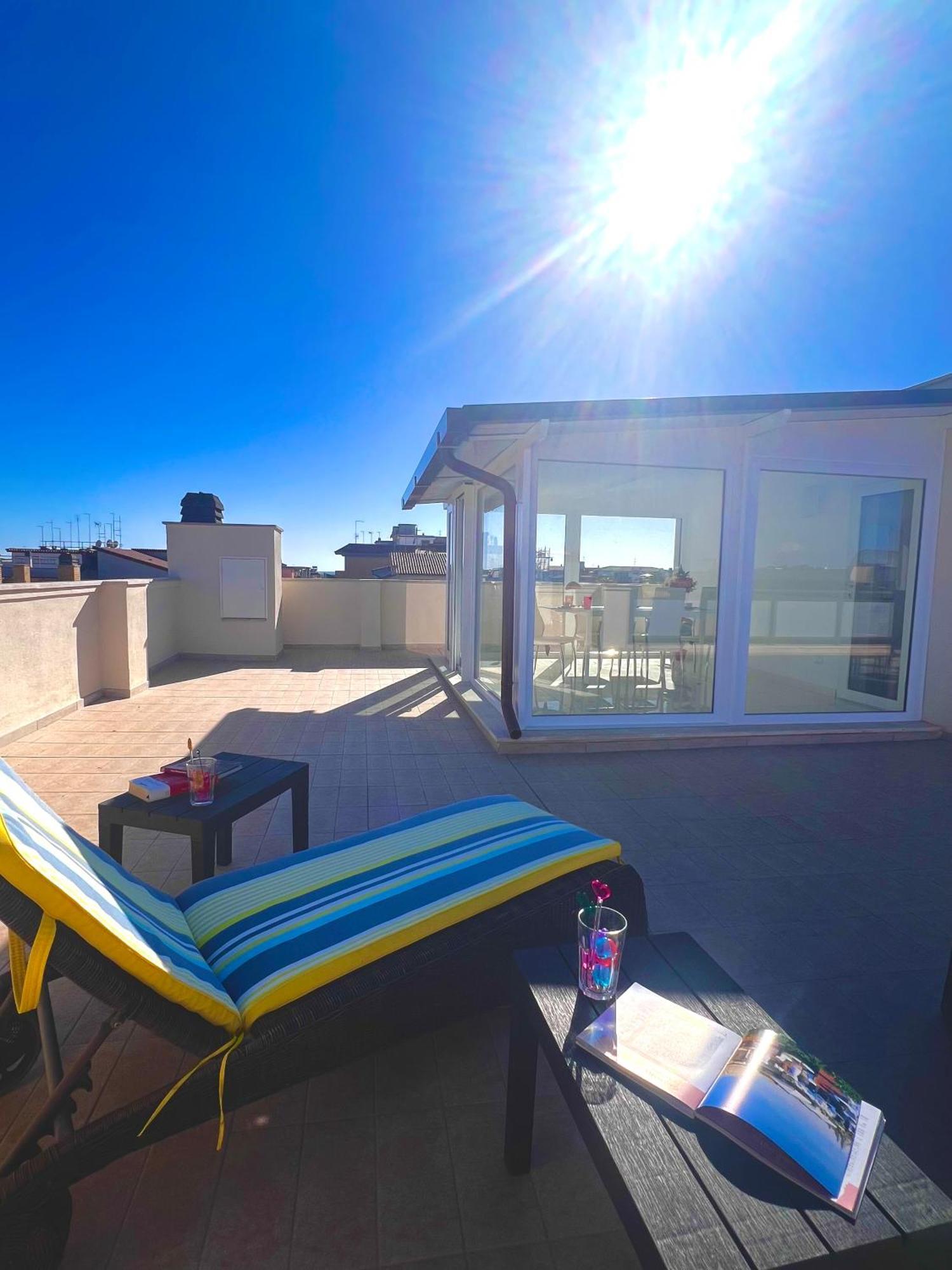 Roma Airport Sky Apartments 피우미치노 외부 사진
