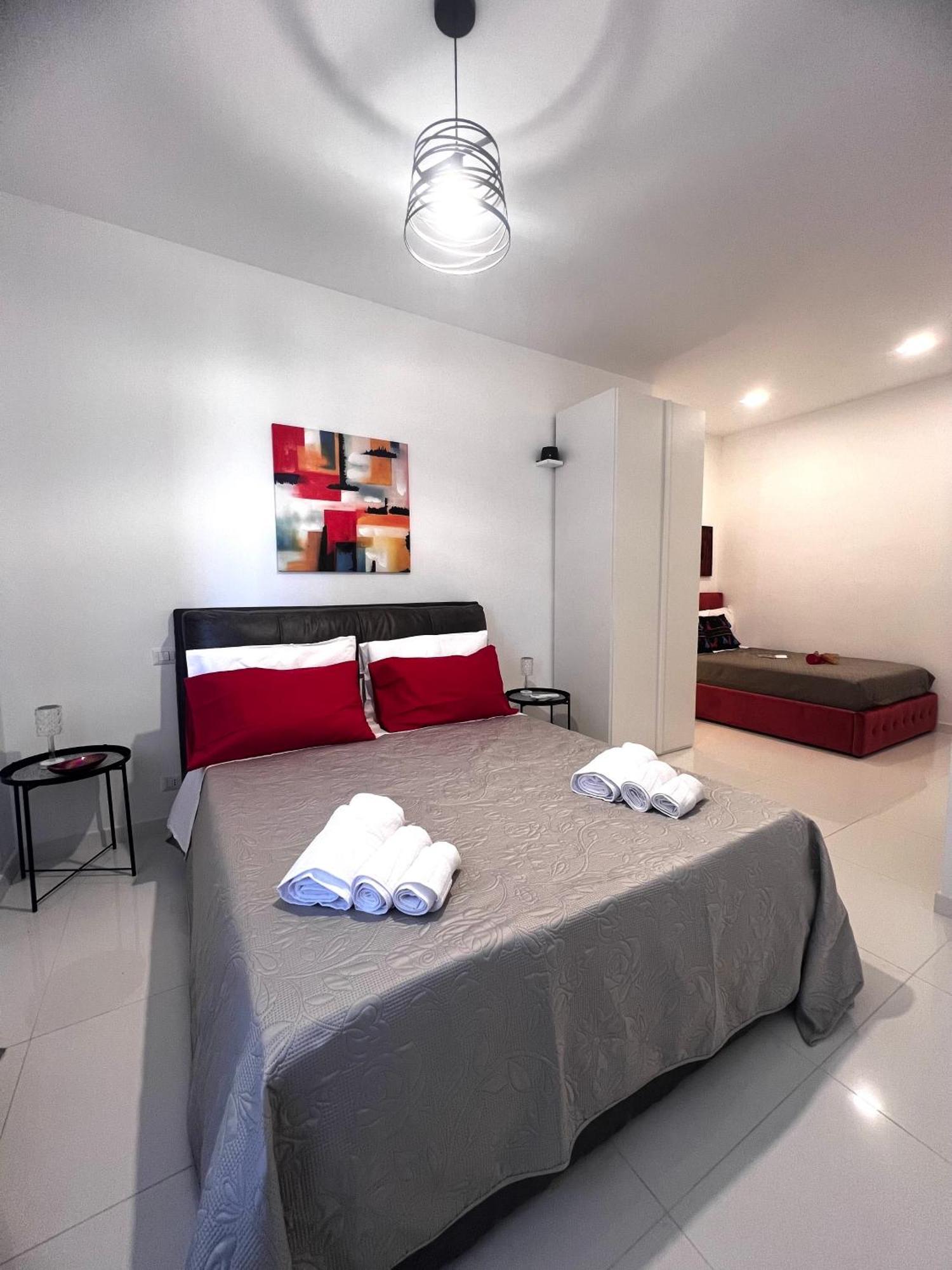 Roma Airport Sky Apartments 피우미치노 외부 사진