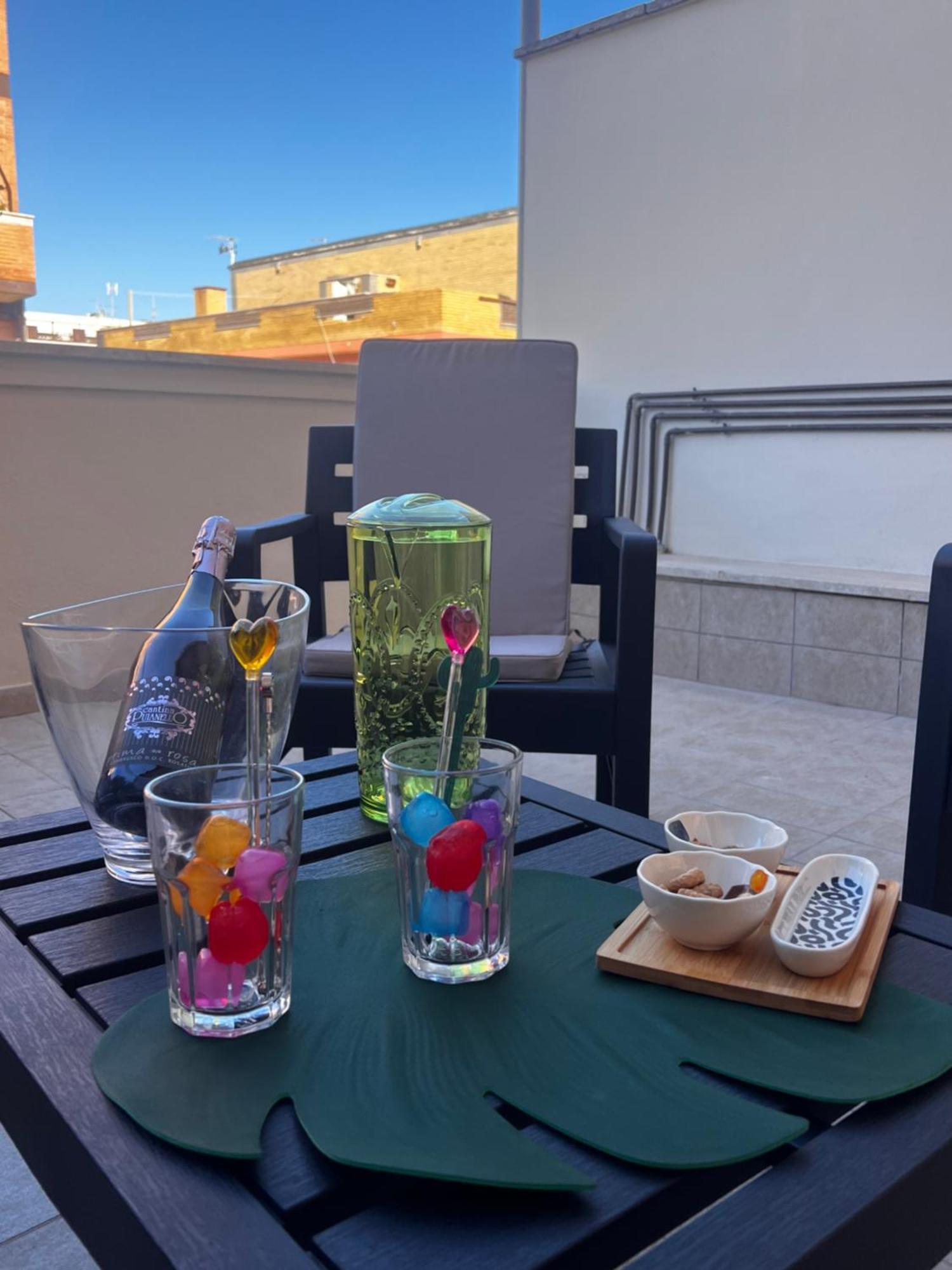 Roma Airport Sky Apartments 피우미치노 외부 사진
