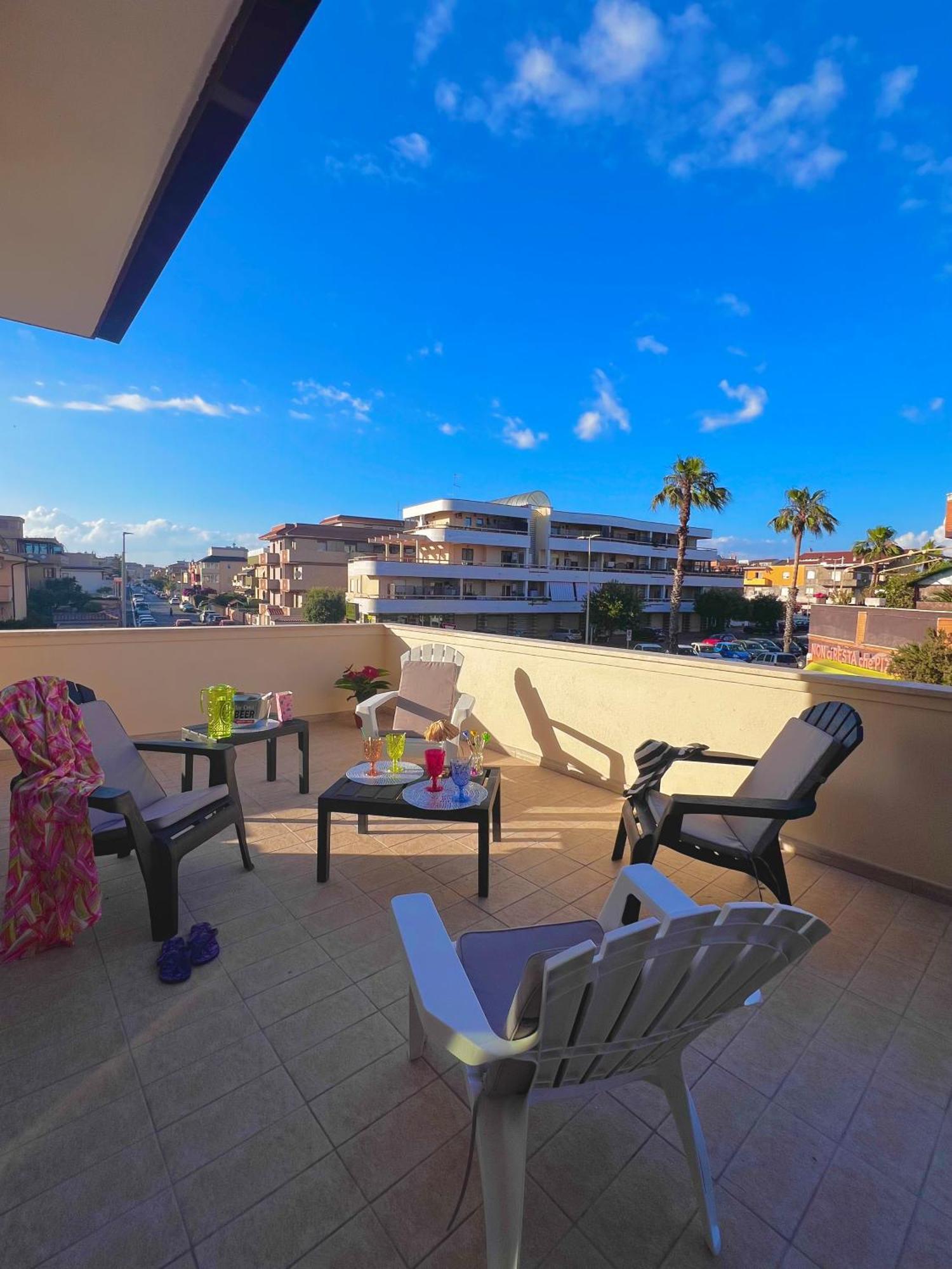 Roma Airport Sky Apartments 피우미치노 외부 사진